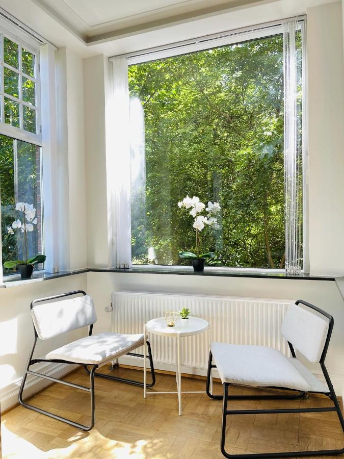 Aday - Aalborg Mansion - Open Bright Apartment With Garden 外观 照片