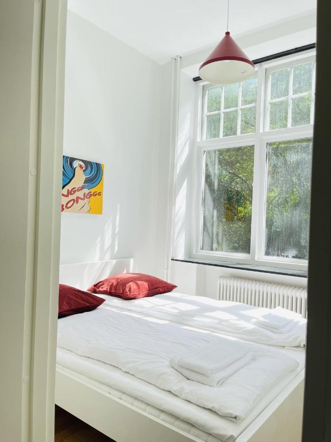 Aday - Aalborg Mansion - Open Bright Apartment With Garden 外观 照片